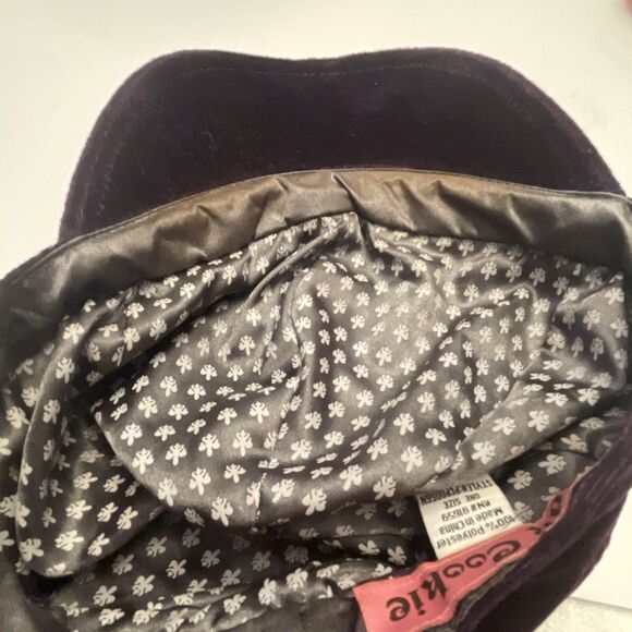 Purple Hat By Pink Cookie, Velour Like, Paperboy Style. - Picture 8 of 8